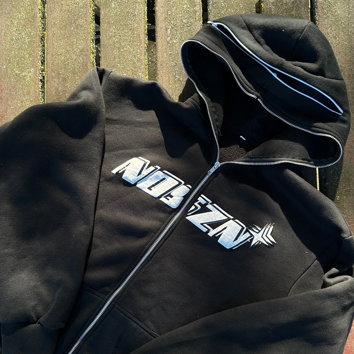 Onyx HeadPhone ZipUp